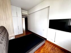 Simsville (D14), Condominium #566468711